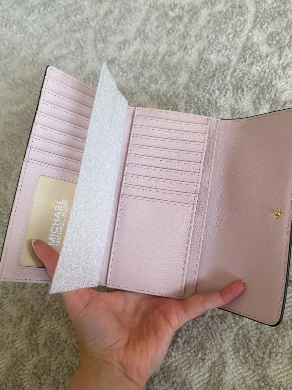Michael Kors Jet Set Large Logo Trifold Wallet - Light Pink  BRAND NEW